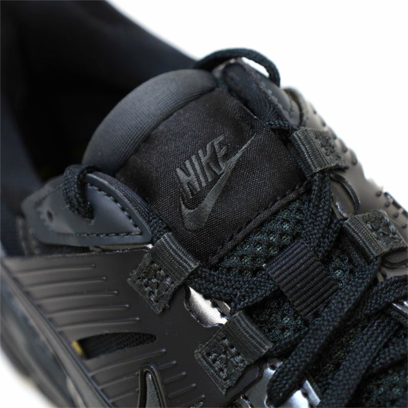 ナイキ　Nike メッシュ　パンチング　スコート　US-M Ｌ　ブラック NIKE ナイキ V2K ラン RUN black/dk smoke grey-anthracite