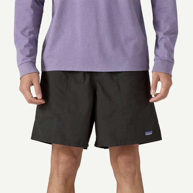 patagonia - パタゴニア バギーズ ロング 7インチ ショートパンツ 58035 SP22 黒 メンズ・バギーズ・ロング 7インチ - パタゴニア公式オンライン